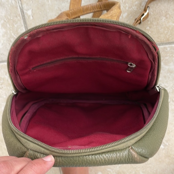 Green Maggie & Rossetto leather backpack - Picture 5 of 5